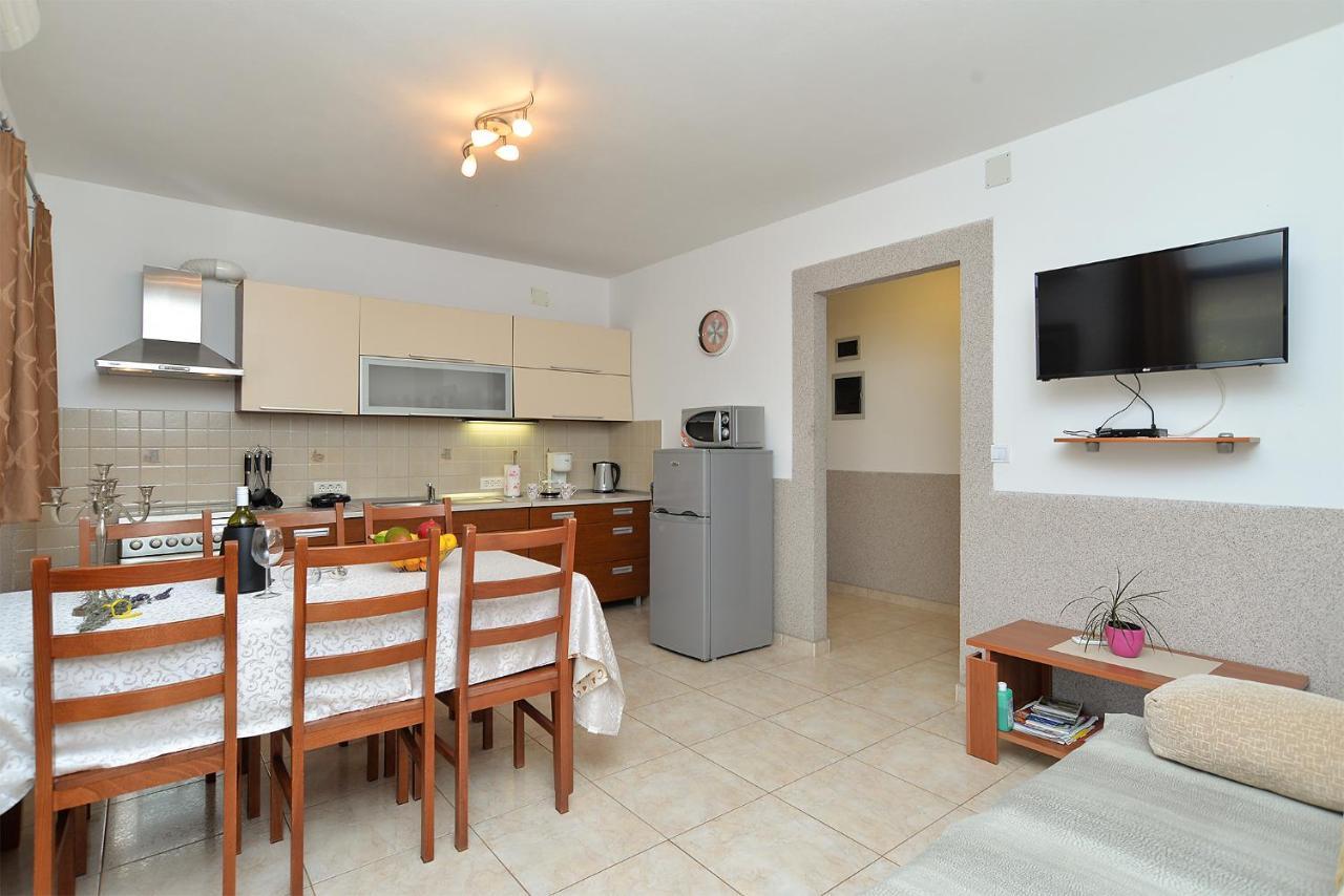 Apartment Jadranko 1761 เปโรย ภายนอก รูปภาพ