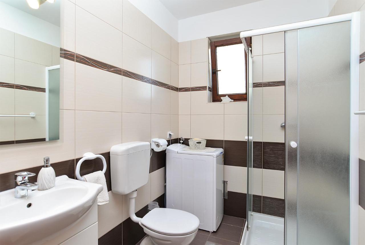 Apartment Jadranko 1761 เปโรย ภายนอก รูปภาพ