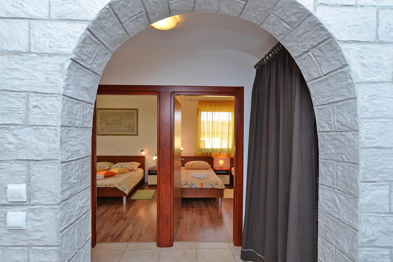 Apartment Jadranko 1761 เปโรย ภายนอก รูปภาพ